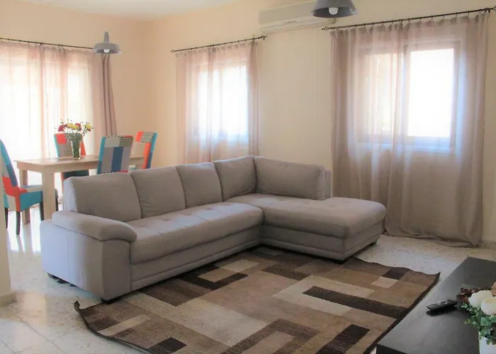 Salt Town House * Λάρνακα