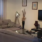 Πανσιόν Salt Town House 3*